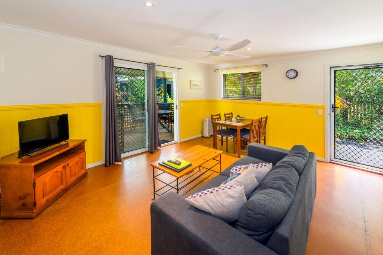 Safety Beach Bungalows Woolgoolga Exterior photo