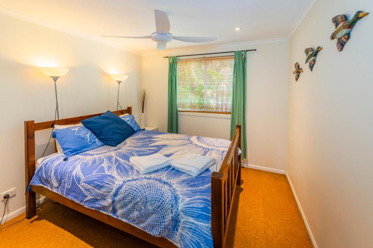 Safety Beach Bungalows Woolgoolga Exterior photo