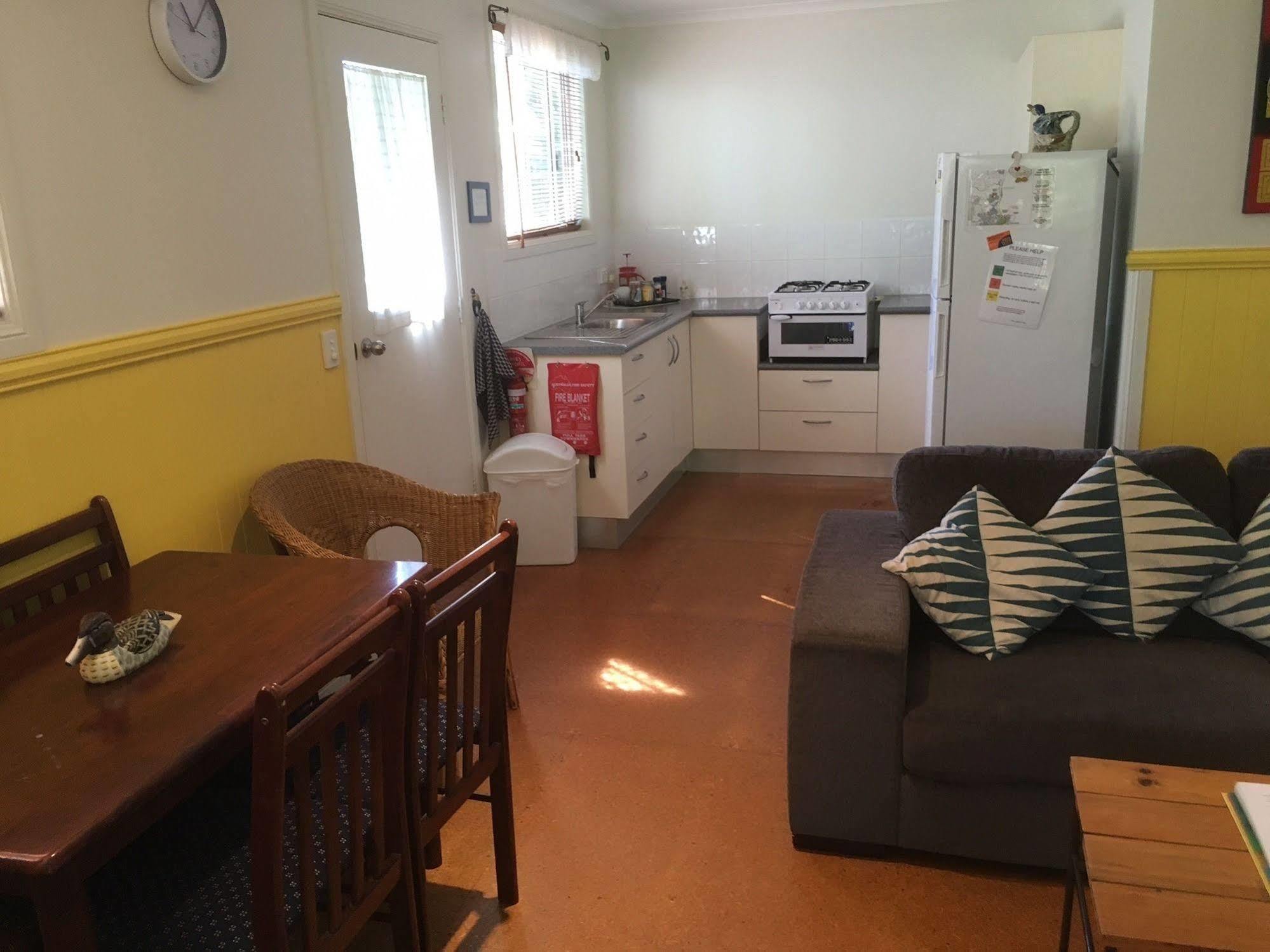 Safety Beach Bungalows Woolgoolga Exterior photo